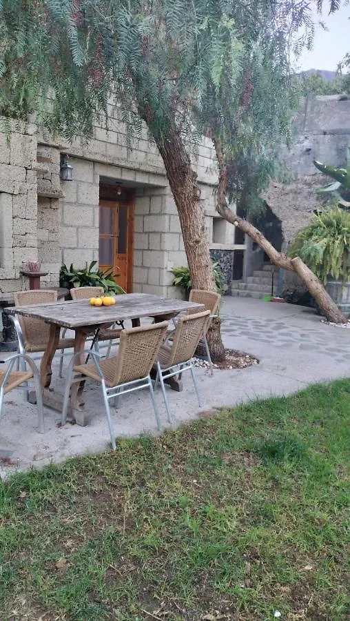 Holiday home Casa Cueva En Arafo Villa Santa Cruz de Tenerife